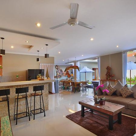 Kae Villa Anggrek Seminyak Exterior foto
